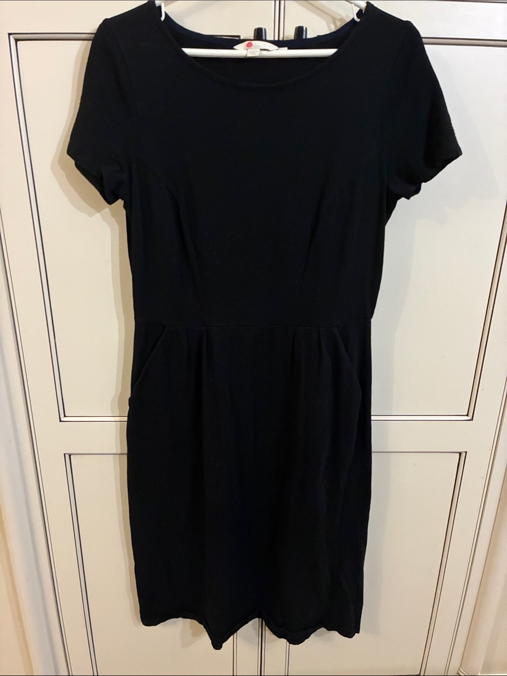 Boden Black Short-Sleeve Scoop Neck Dress